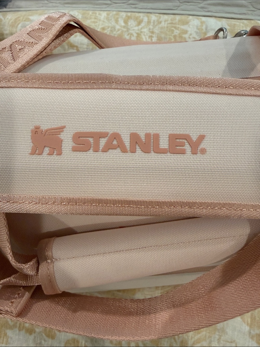 Stanley All Day Julienne Soft Cooler Bag and Lunch Box | Insulated BRAND NEW 🤍 - Picture 2 of 10